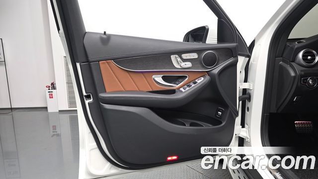 Mercedes-Benz GLC-Class GLC300 4MATIC