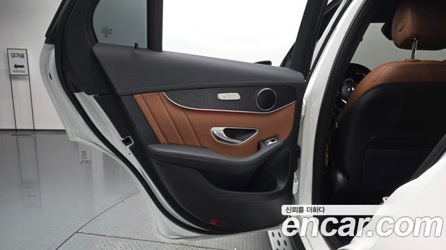 Mercedes-Benz GLC-Class GLC300 4MATIC