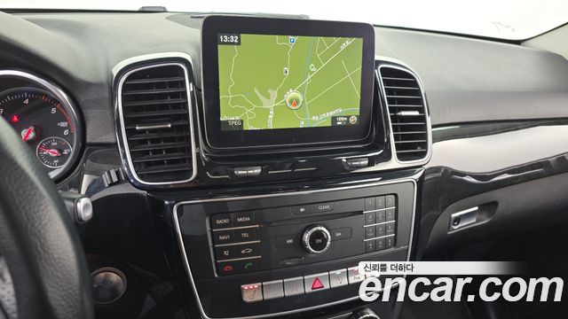 Mercedes-Benz GLE-Class GLE250 d 4MATIC