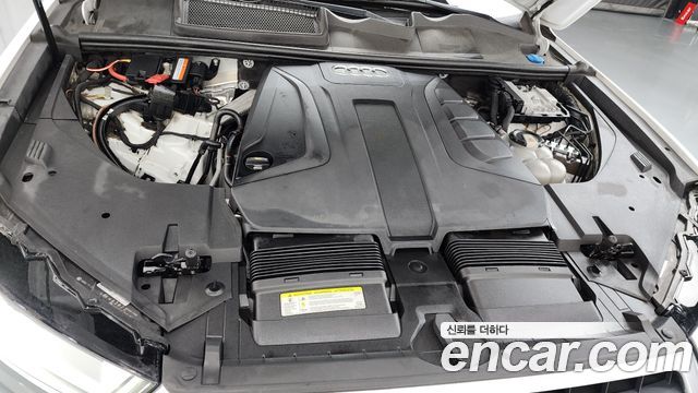 Audi Q7 45 TFSI Quattro