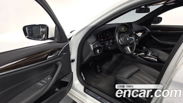 BMW 5-Series 520i M Sport