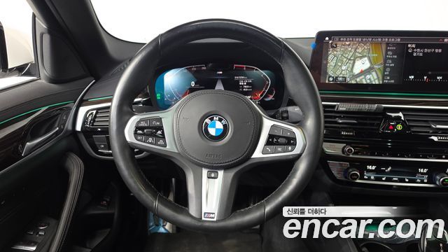 BMW 5-Series 520i M Sport