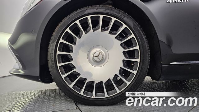 Mercedes-Benz S-Class S560L 4MATIC