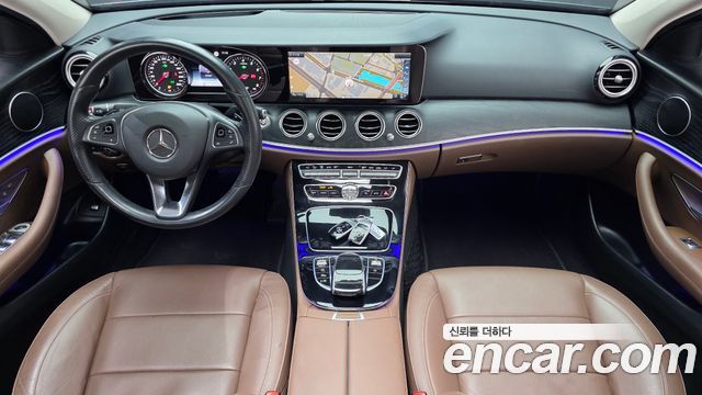Mercedes-Benz E-Class E300 AV Intelligent Drive