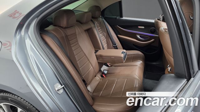 Mercedes-Benz E-Class E300 AV Intelligent Drive