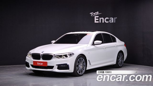 BMW 5-Series 530i M Sport Package Plus