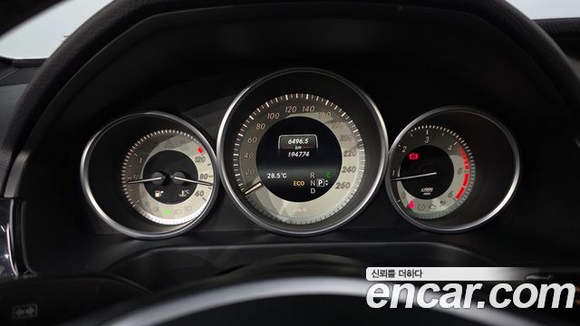 Mercedes-Benz E-Class E250 BlueTec 4MATIC AV