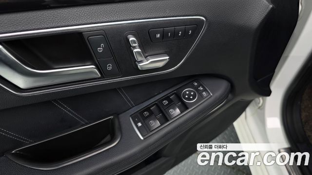 Mercedes-Benz E-Class E250 BlueTec 4MATIC AV