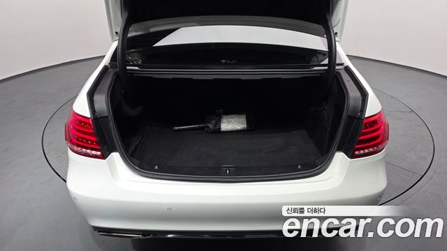 Mercedes-Benz E-Class E250 BlueTec 4MATIC AV