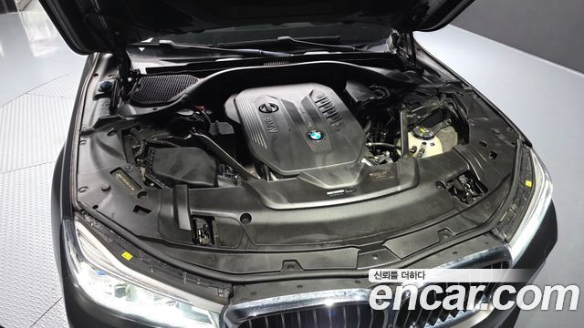 BMW 7-Series 730Ld xDrive M Sport