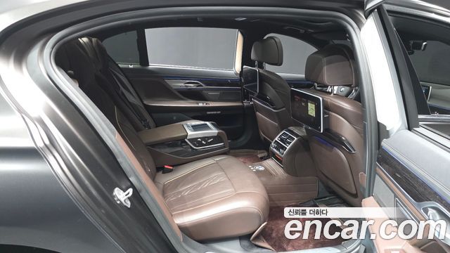 BMW 7-Series 730Ld xDrive M Sport