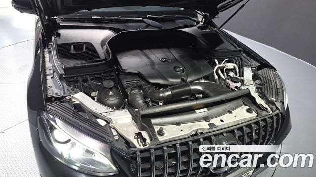 Mercedes-Benz GLC-Class GLC220 d 4MATIC Premium Coupe