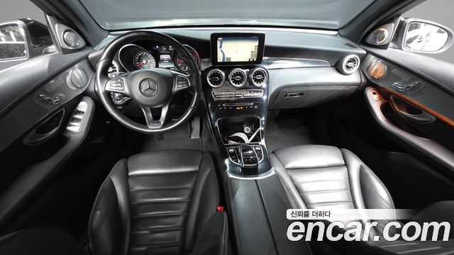 Mercedes-Benz GLC-Class GLC220 d 4MATIC Premium Coupe