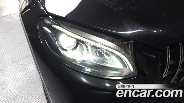 Mercedes-Benz GLC-Class GLC220 d 4MATIC Premium Coupe