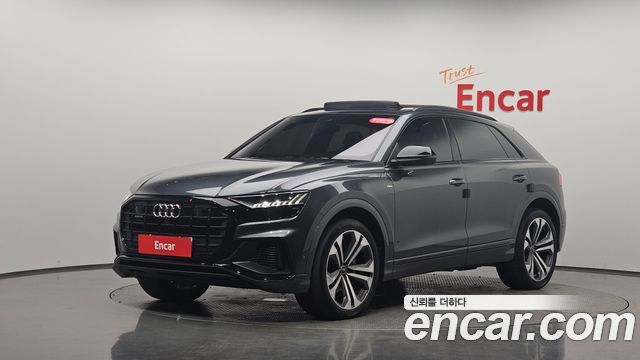Audi Q8 55 TFSI Quattro Premium