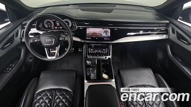 Audi Q8 55 TFSI Quattro Premium