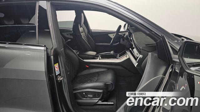 Audi Q8 55 TFSI Quattro Premium