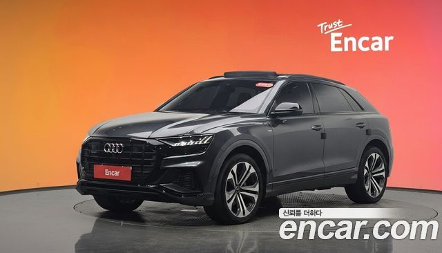 Audi Q8 55 TFSI Quattro Premium