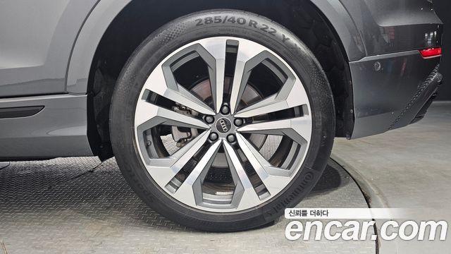 Audi Q8 55 TFSI Quattro Premium