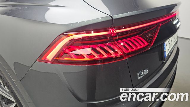 Audi Q8 55 TFSI Quattro Premium