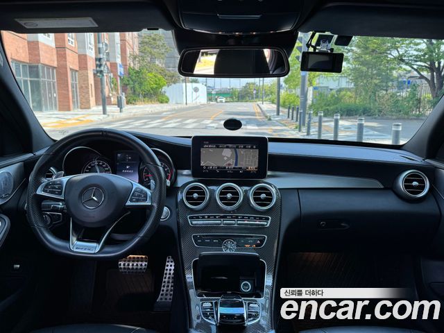 Mercedes-Benz C-Class C63 AMG