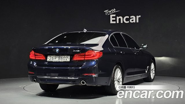 BMW 5-Series 530i Luxury Plus