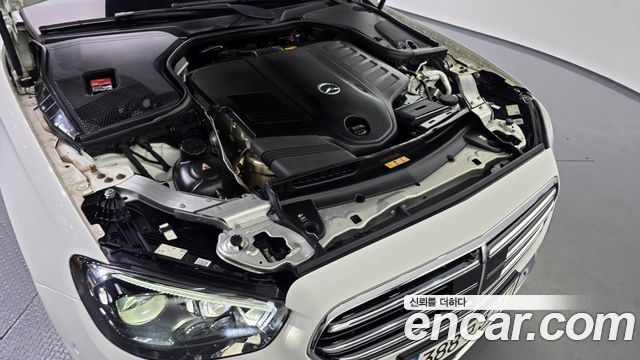 Mercedes-Benz E-Class E450 4MATIC Exclusive