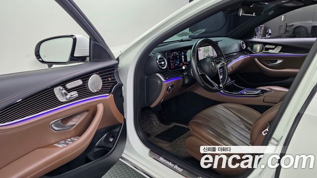 Mercedes-Benz E-Class E450 4MATIC Exclusive