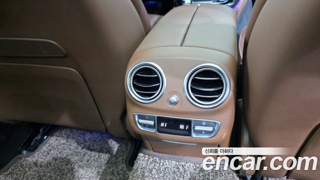 Mercedes-Benz E-Class E450 4MATIC Exclusive