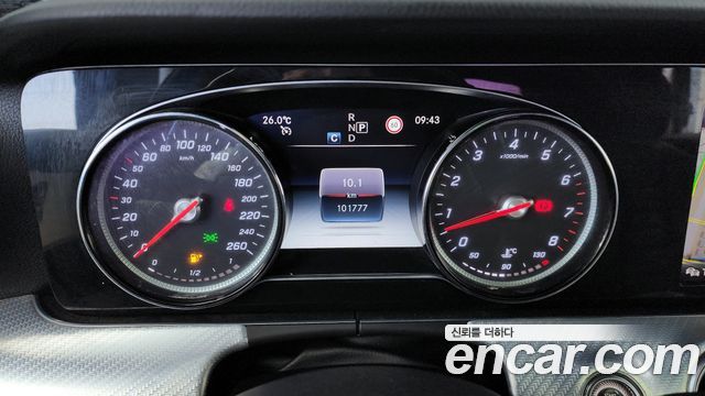 Mercedes-Benz E-Class E250 Avantgarde