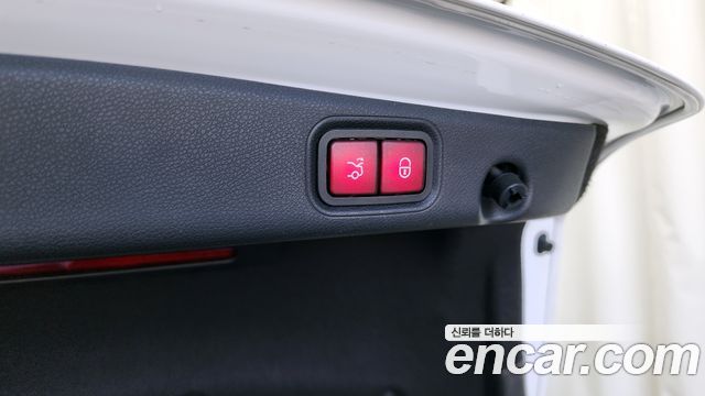 Mercedes-Benz E-Class E250 Avantgarde