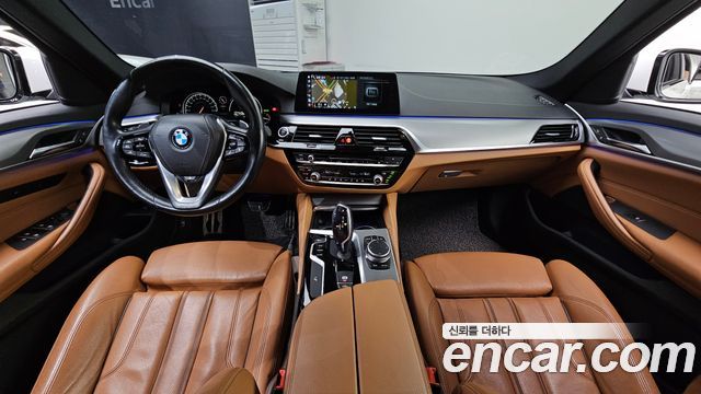 BMW 5-Series 520d M Sport package