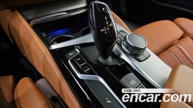 BMW 5-Series 520d M Sport package