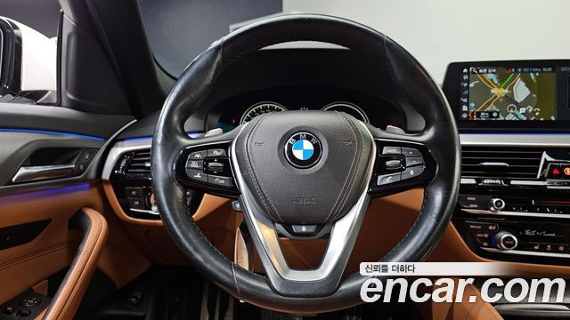 BMW 5-Series 520d M Sport package