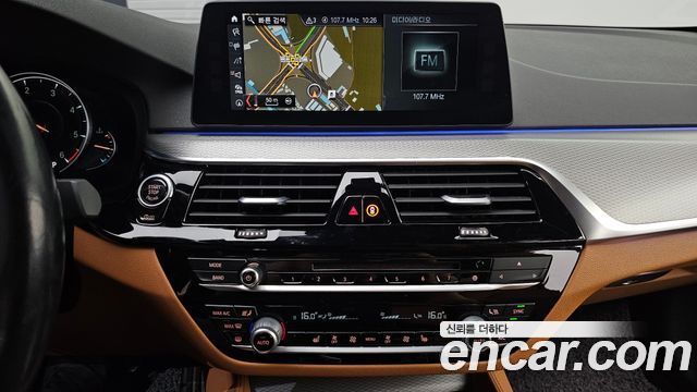 BMW 5-Series 520d M Sport package