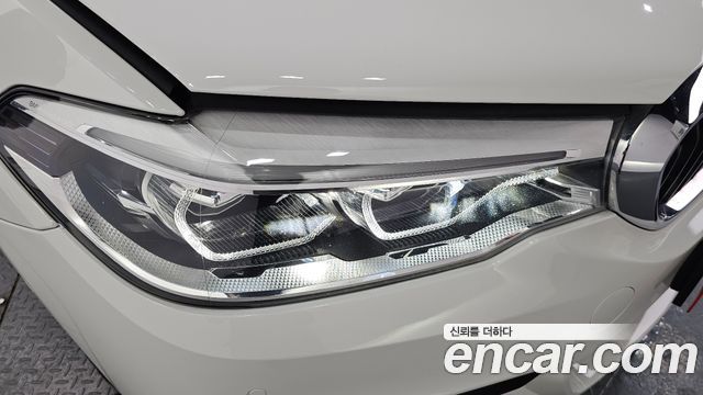 BMW 5-Series 520d M Sport package