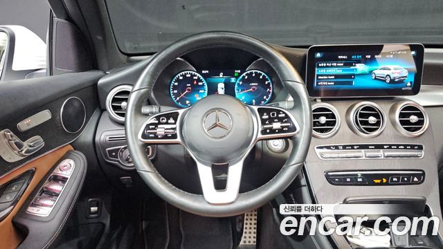 Mercedes-Benz GLC-Class GCL300 4MATIC Coupe