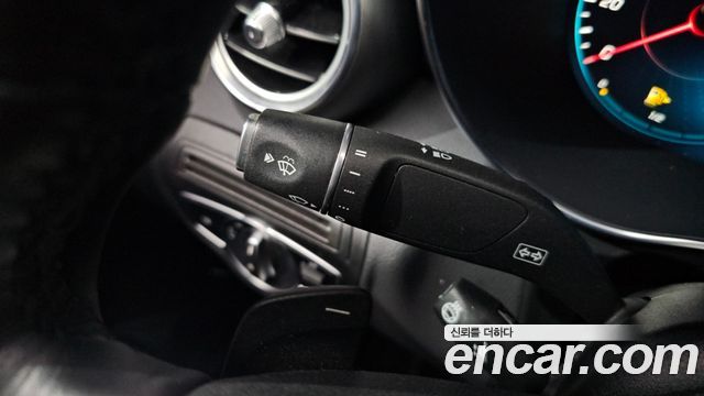 Mercedes-Benz GLC-Class GCL300 4MATIC Coupe