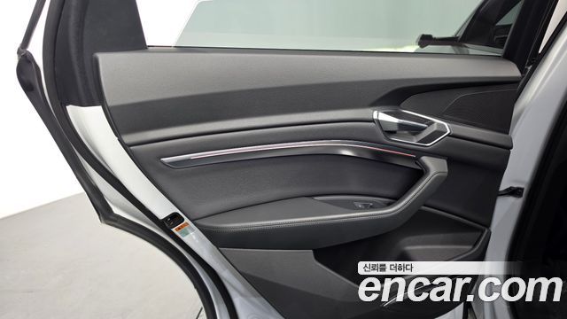 Audi e-tron 55 Quattro