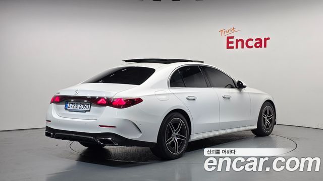 Mercedes-Benz E-Class E200 AMG Line