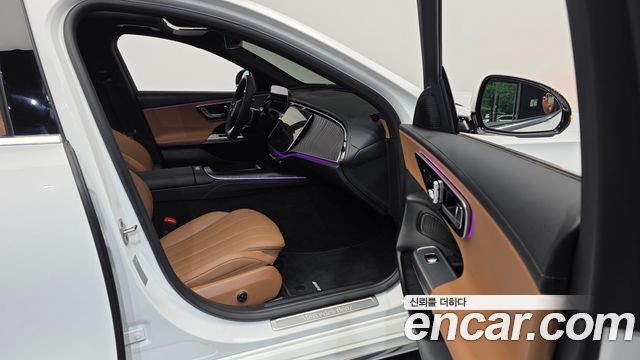 Mercedes-Benz E-Class E200 AMG Line