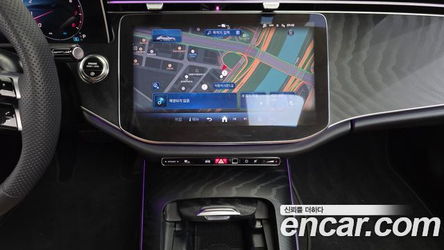 Mercedes-Benz E-Class E200 AMG Line