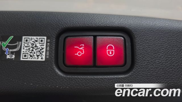 Mercedes-Benz E-Class E200 AMG Line