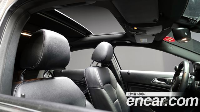 Mercedes-Benz A-Class A200