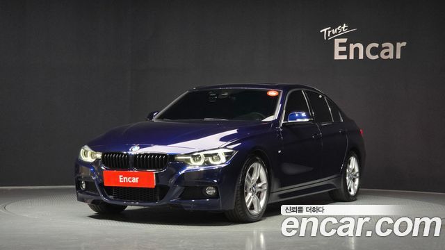 BMW 3-Series 330i M Sport Shadow
