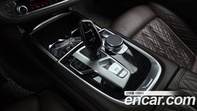 BMW 7-Series 730Ld xDrive M Sport