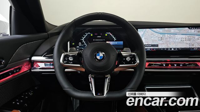 BMW 7-Series 740i xDrive M Sport
