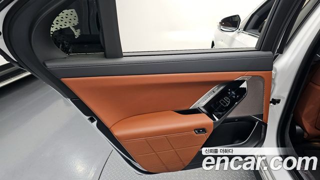 BMW 7-Series 740i xDrive M Sport