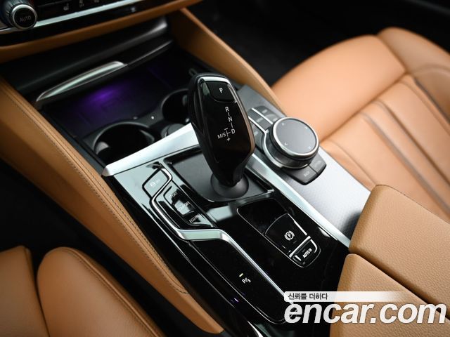 BMW 5-Series 520i M Sport