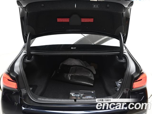 BMW 5-Series 520i M Sport